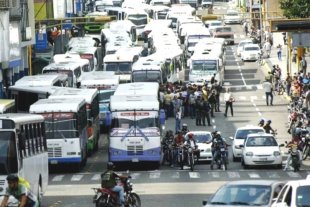 Brutal aumento do transporte na Venezuela