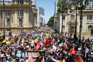 Os professores do RS e rodoviários de Porto Alegre devem se unir contra Leite e Marchezan