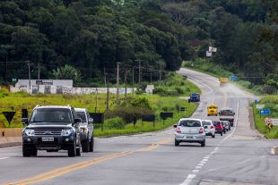 Doria vai privatizar estradas no litoral para gerar lucros para grandes empresas