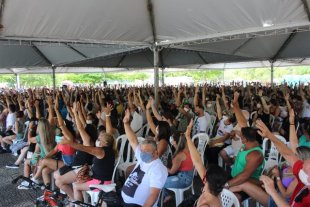 Servidores públicos de Florianópolis entram em greve