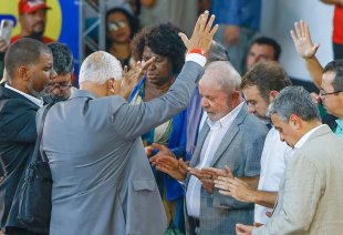 Campanha de Lula anuncia “carta ao povo evangélico”