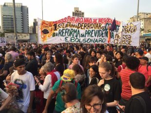 Que as centrais rompam as negociações com Maia e o pacto com Bolsonaro e STF: unir a juventude e os trabalhadores rumo a 14J