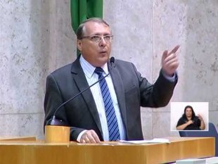 Toninho Vespoli, vereador em São Paulo, repudia a demissão de Sidney Silva, trabalhador terceirizado da Unicamp