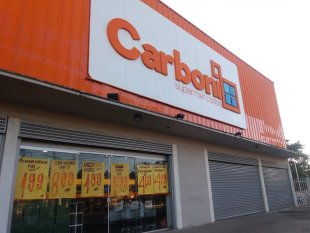Denúncia: supermercado Carboni obriga homem de 73 anos a abaixar as calças
