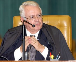 Carlos Velloso, nome do PSDB, recusa convite de Temer para o Ministério da Justiça
