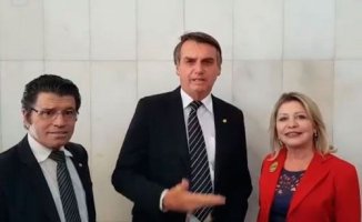 Na surdina comissão de senadores aprova lei para demitir servidores concursados