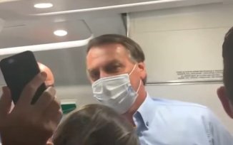 Bolsonaro ataca pessoas que gritavam 'Fora Bolsonaro' em avião: "tem que viajar de jegue"